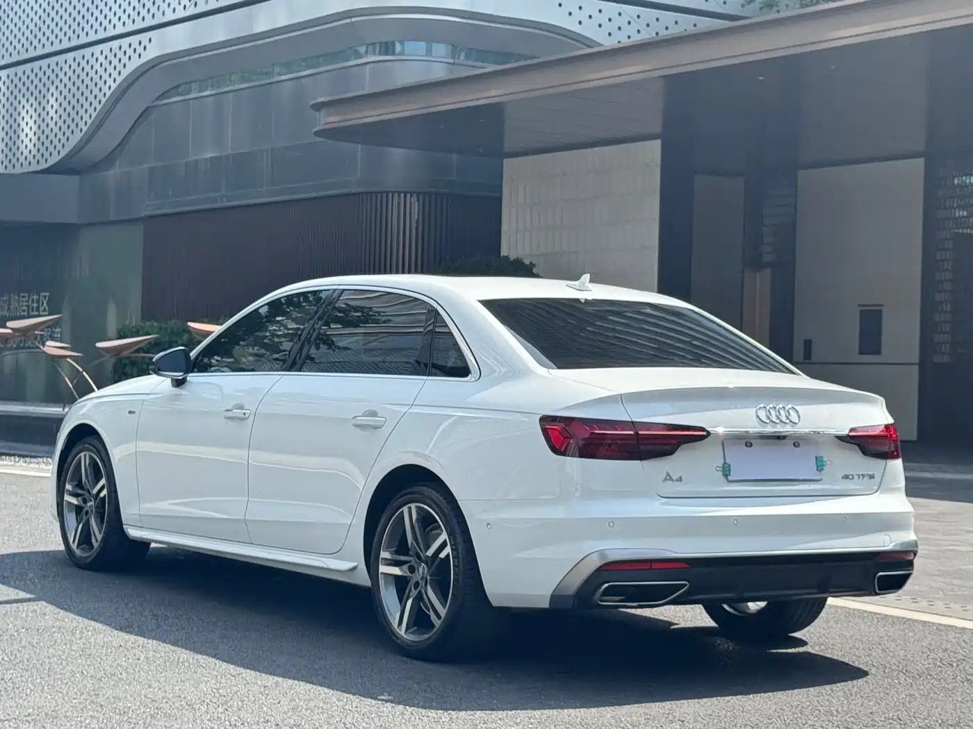 Audi A4L 2020 40 TFSI Luxury Dynamic фото 29