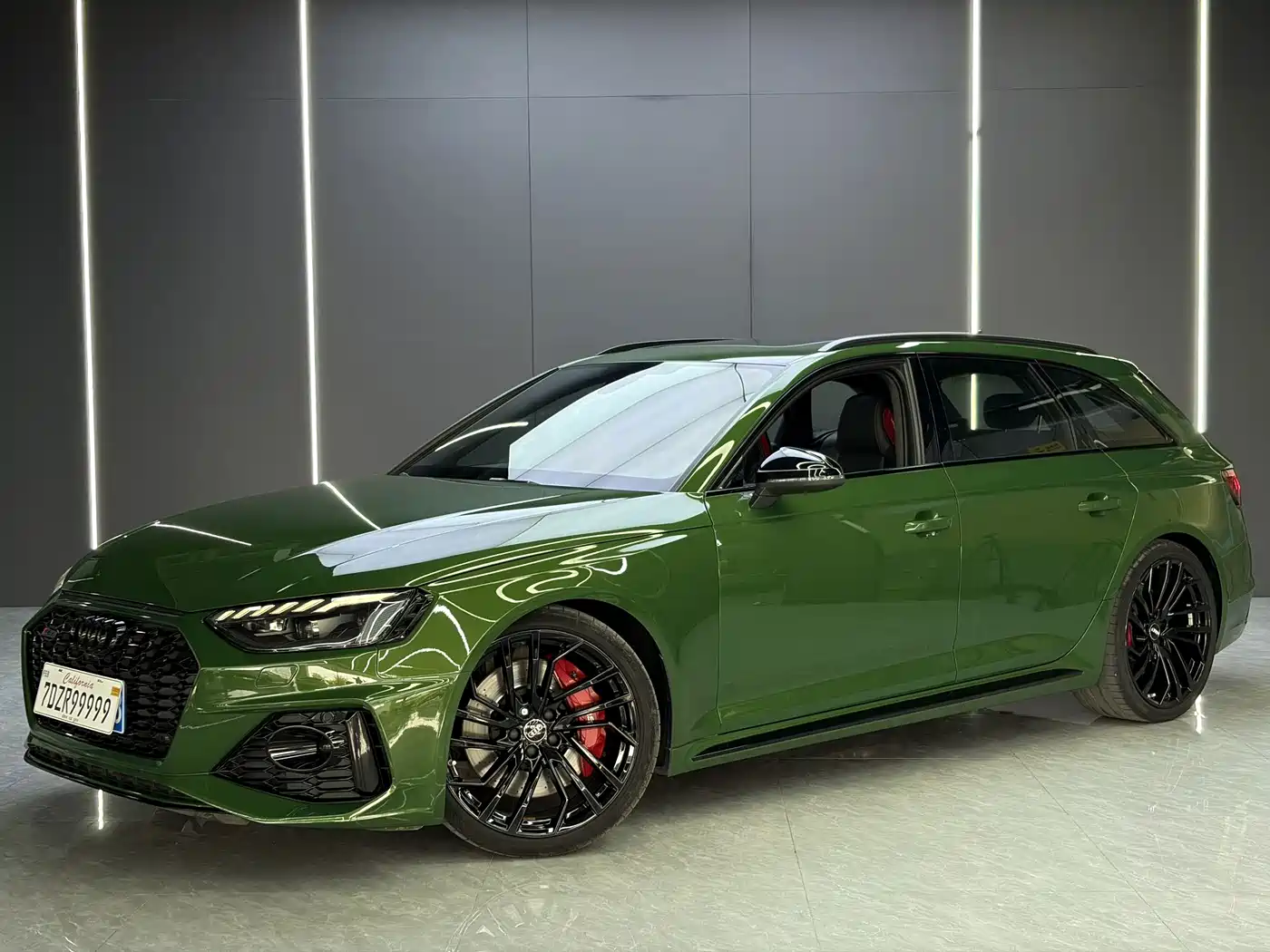 Audi RS 4 2020 2020 RS 4 2.9T Avant