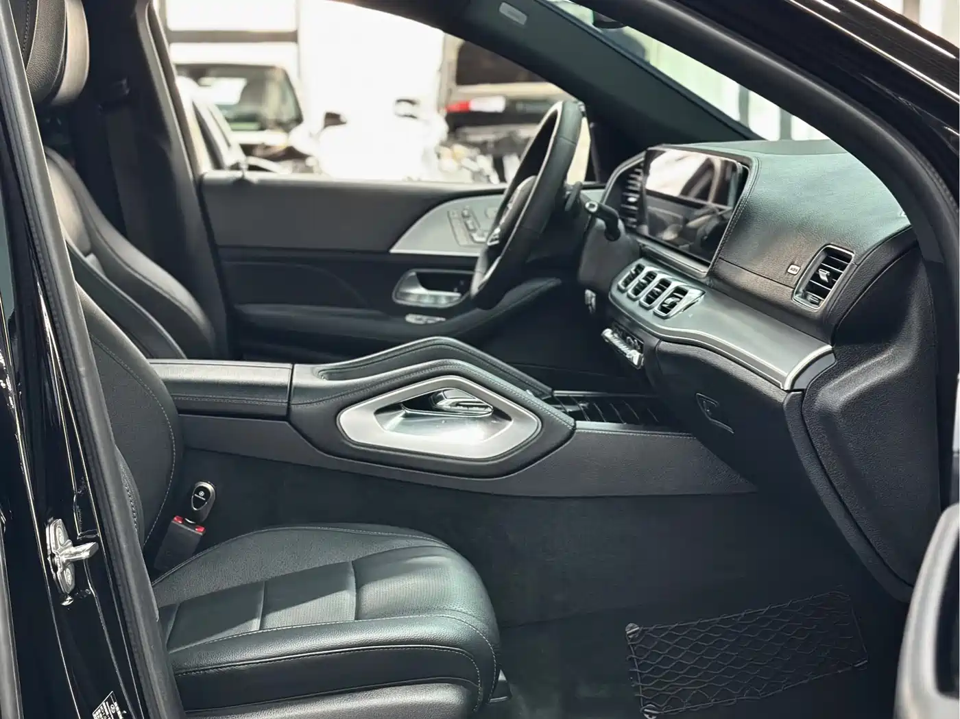 Mercedes-Benz GLE Coupe 2020 GLE 350 4MATIC Coupe SUV Luxury фото 6