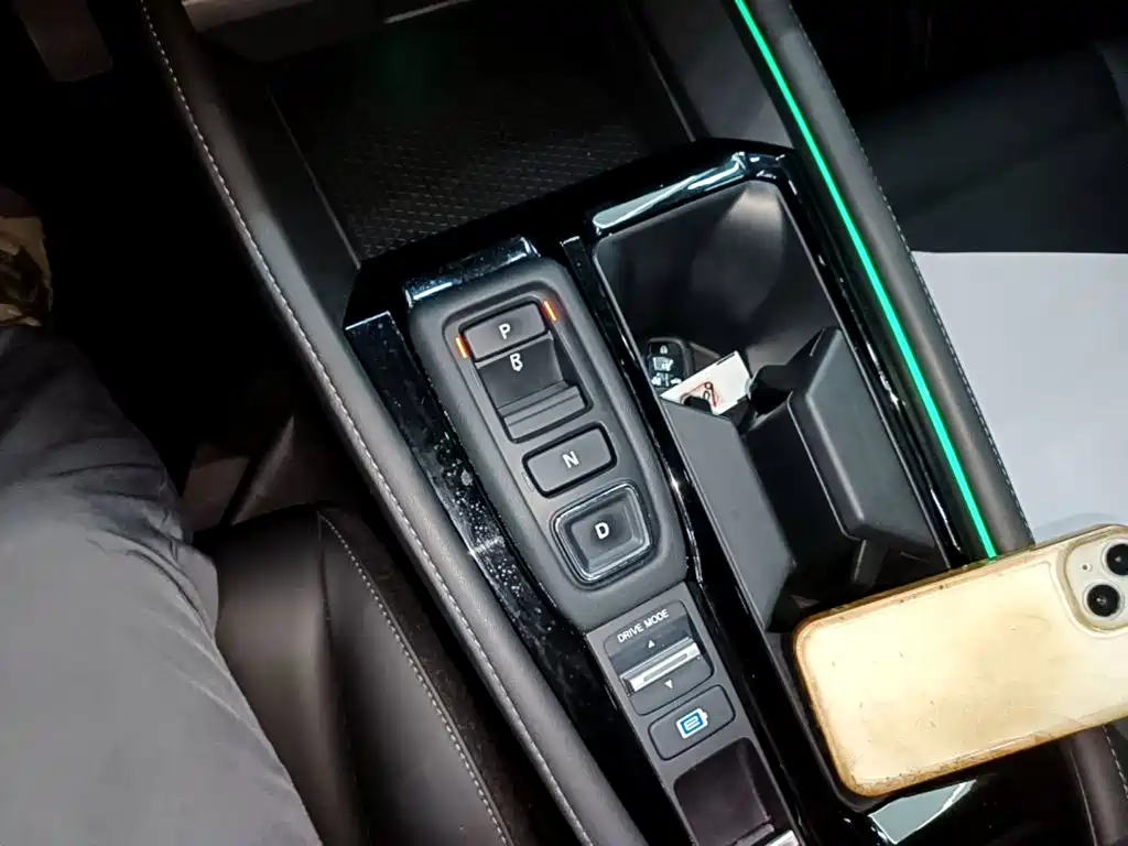 Honda Accord New Energy 2023 2023 2.0L e:PHEV Smart Edition