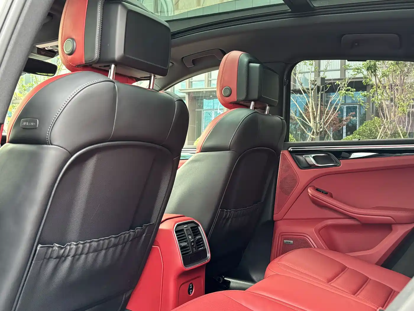 Porsche Macan 2022 Macan GTS 2.9T фото 7