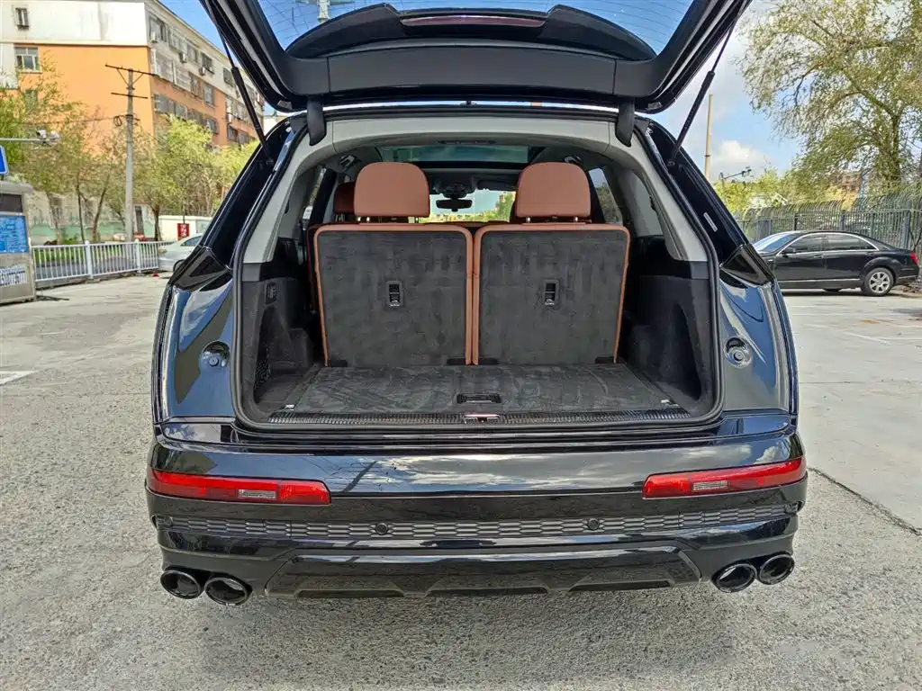 Audi Q7 2023 55 TFSI quattro S line Sport фото 22