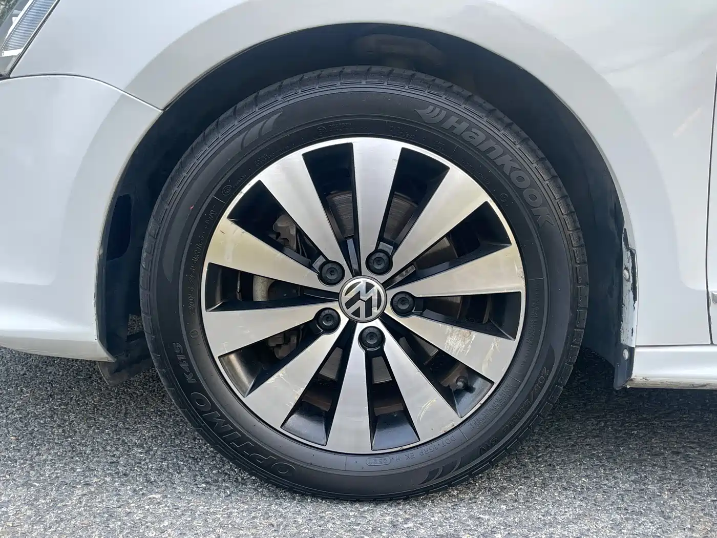 Volkswagen Sagitar 2018 180TSI DSG Premium Edition фото 12