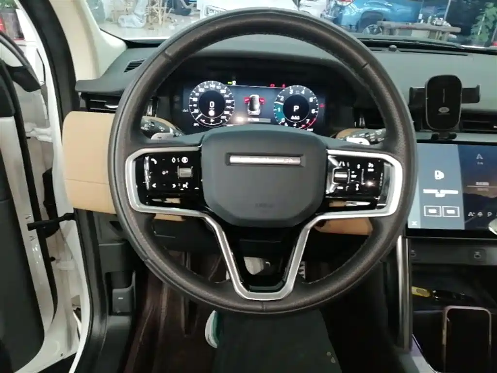 Land Rover Discovery Sport 2025 249PS Performance Tech Edition фото 11