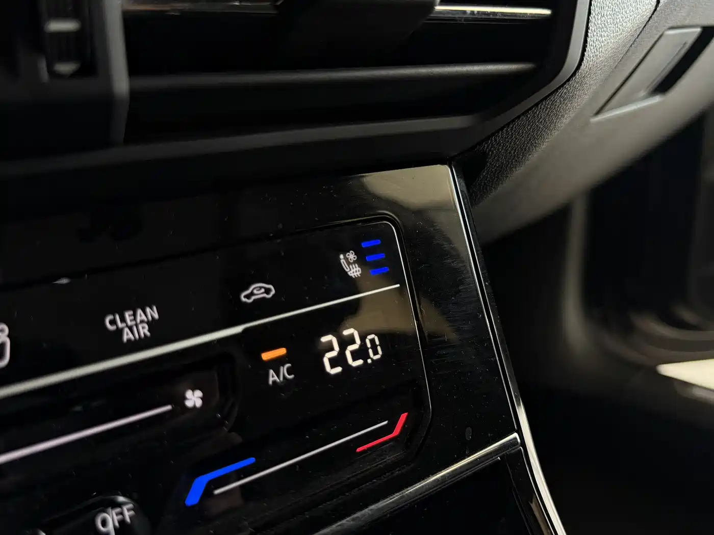 Volkswagen Passat 2024 380TSI Dragon Glory Edition фото 10