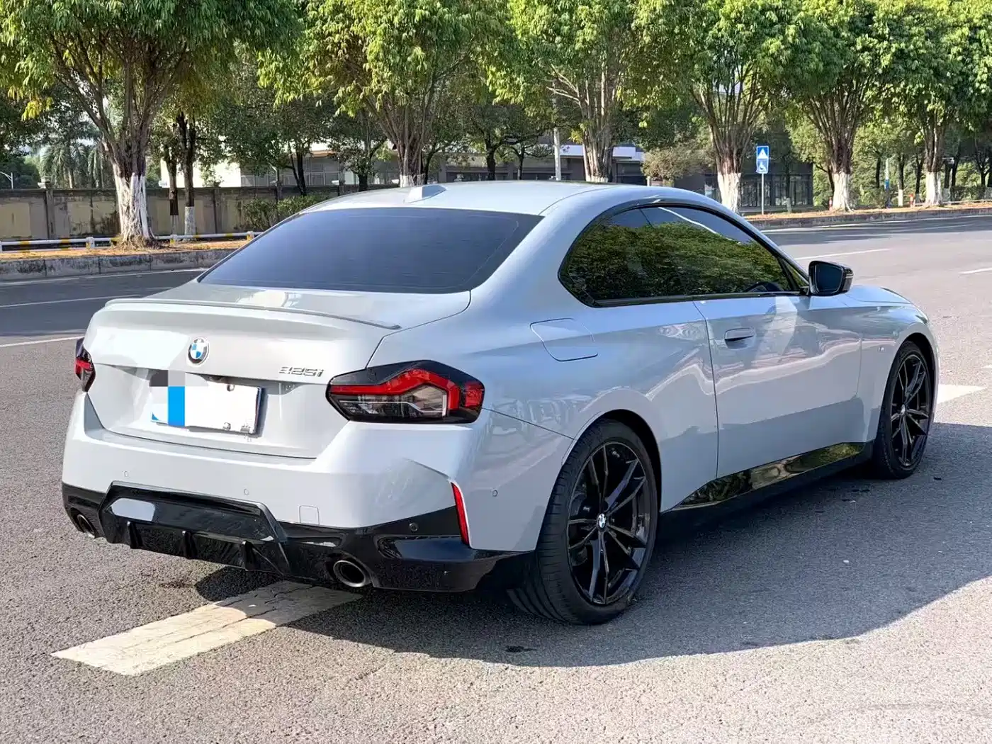 BMW 2 Series (Import) 2023 2023 225i M Sport Black Night Package