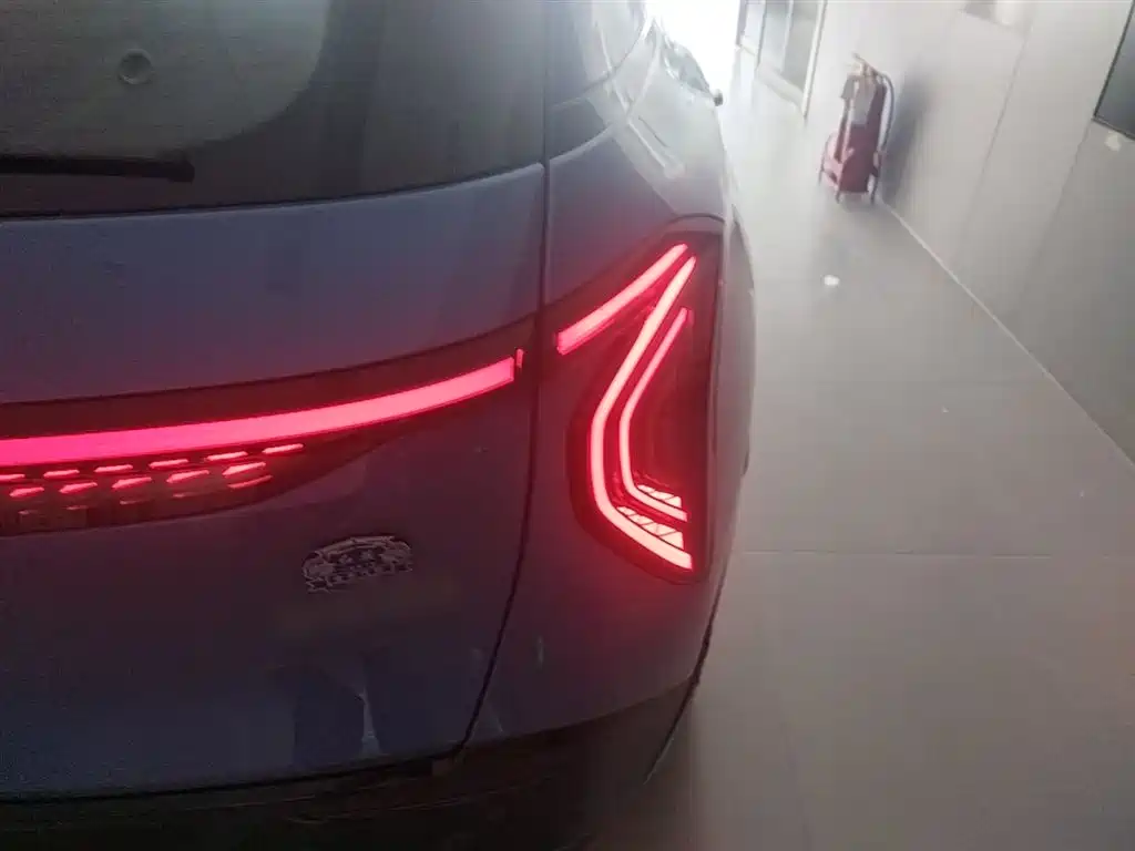 Hongqi Tian Gong 08 2025 605 Pioneer Edition фото 8