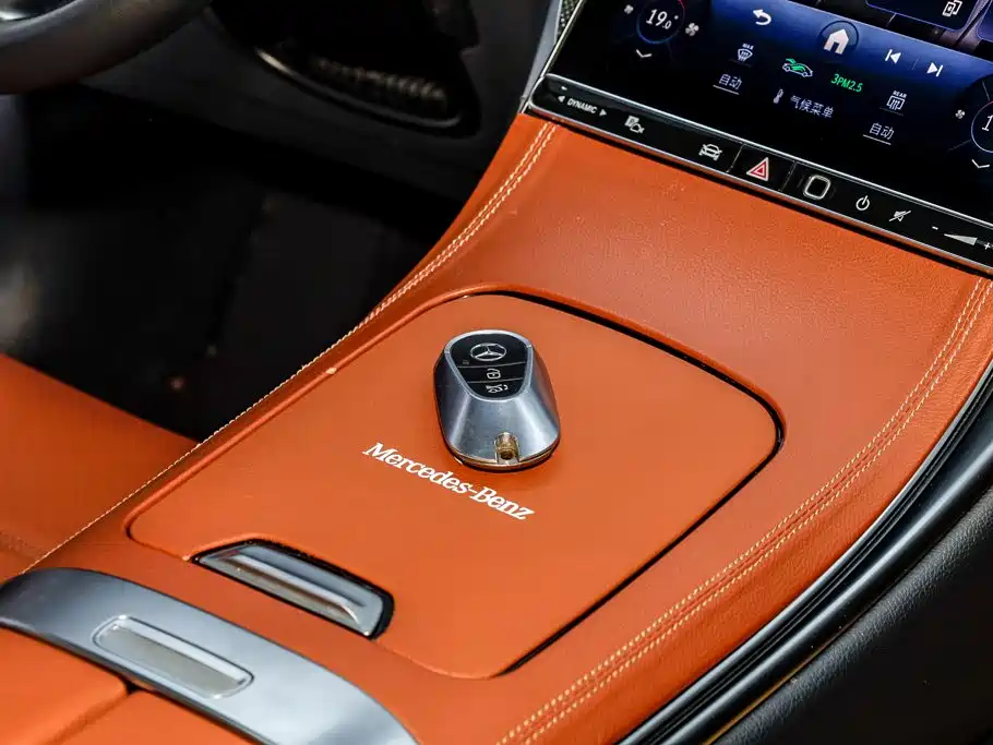 Фото 30 - Mercedes-Benz GLC