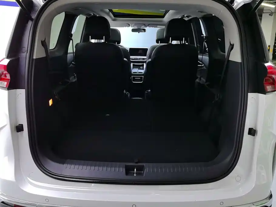 SAIC Maxus Maxus G50 2024 2023 Model PLUS 1.5T Happiness Recommended Auto Cruise Edition