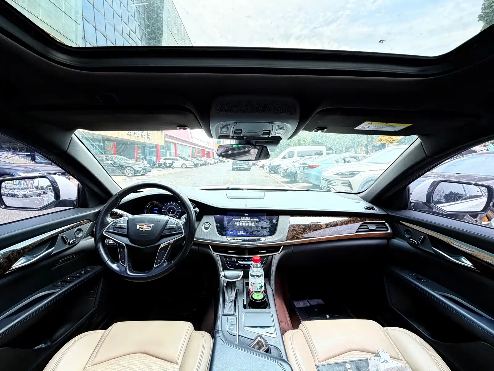 Фото 10 - Cadillac CT6