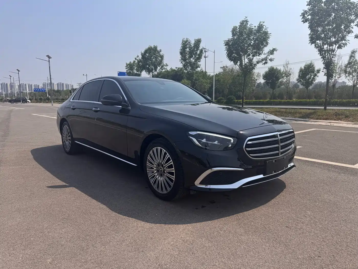 Mercedes-Benz E-Class 2021 E 300 L Fashion фото 3