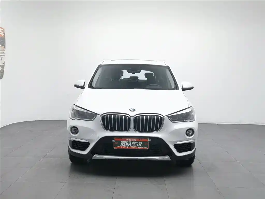 BMW X1 2018 sDrive18Li Premium Model фото 3