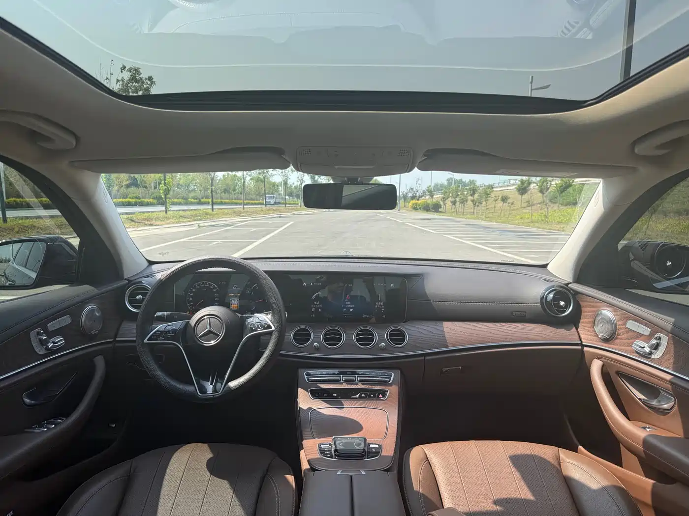 Mercedes-Benz E-Class 2021 E 300 L Fashion фото 17