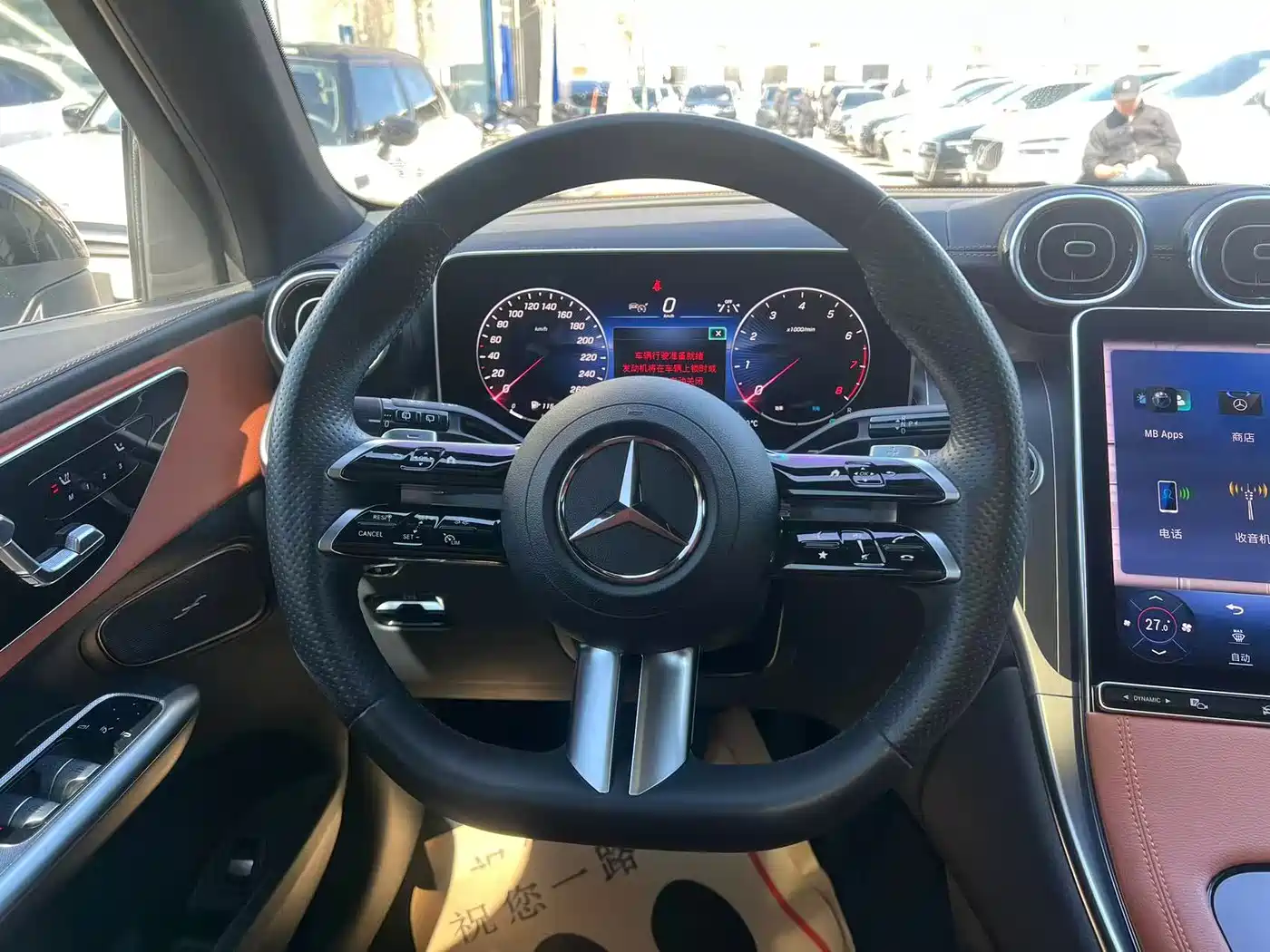 Mercedes-Benz GLC 2023 GLC 260 L 4MATIC Luxury 5-Seater фото 22