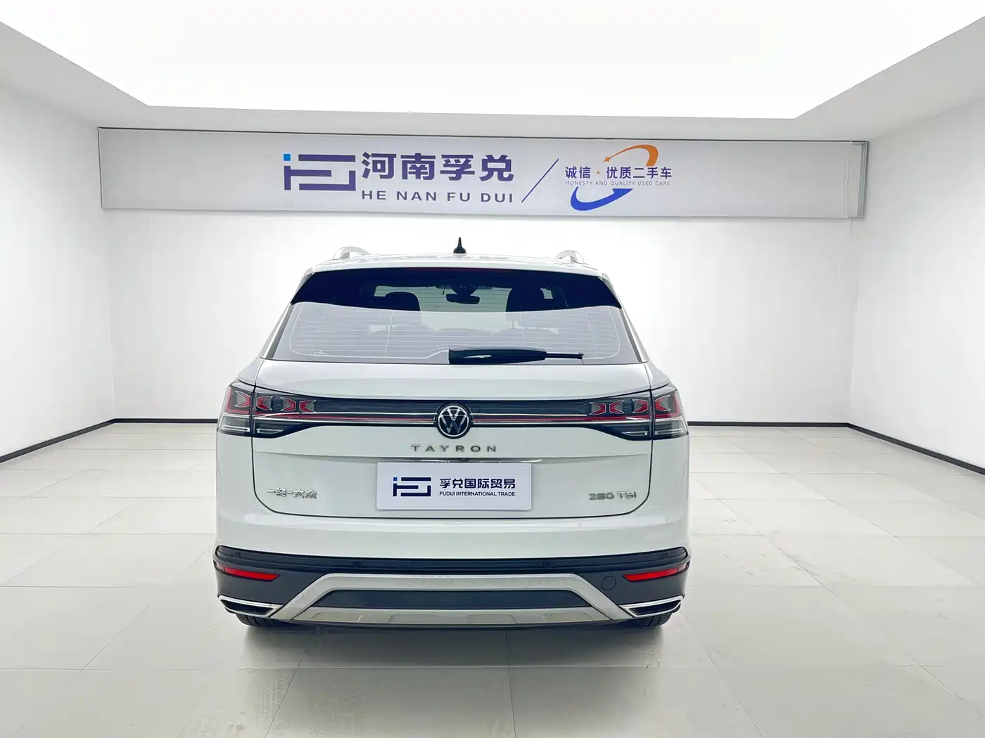 Volkswagen Tayron 2023 280TSI 2WD Luxury Plus Advanced Edition фото 5