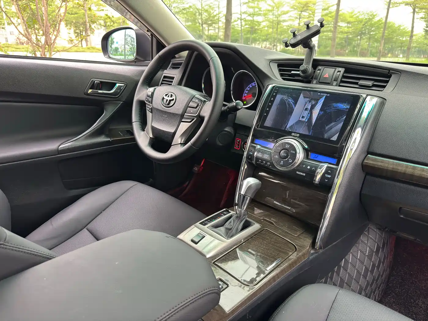 Toyota Reiz 2013 2.5V Premium Edition фото 10
