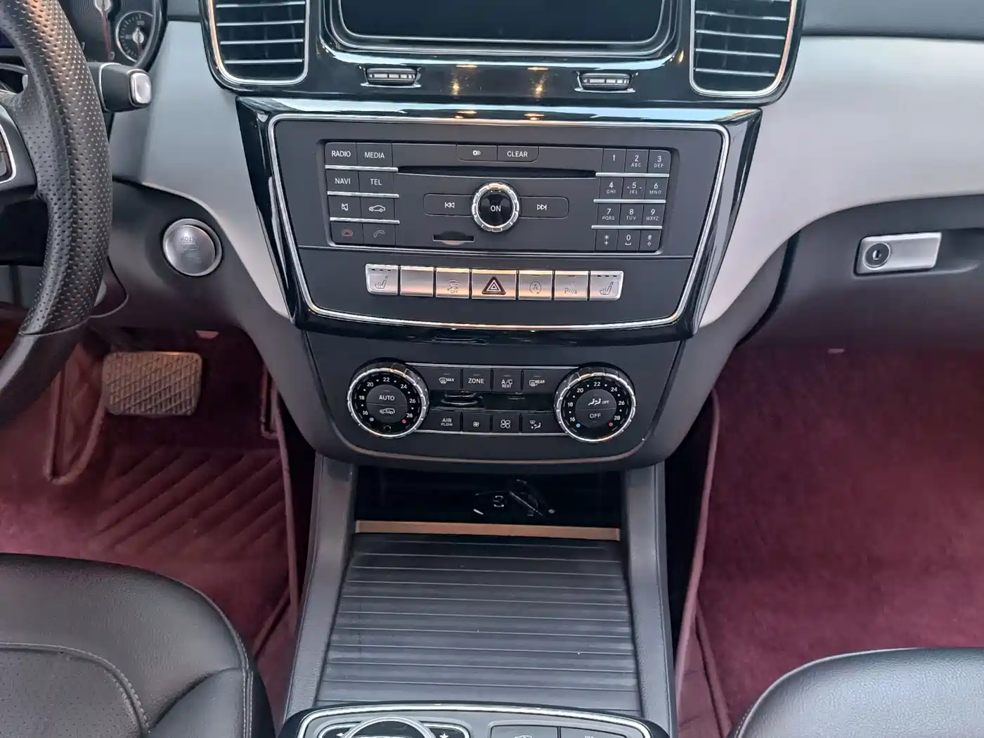 Mercedes-Benz GLS 2018 Facelift GLS 320 4MATIC фото 15