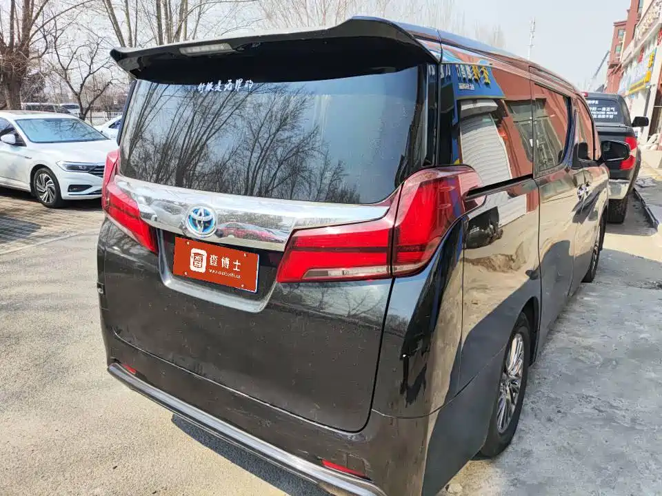 Toyota Alphard 2019 Hybrid 2.5L Premium Edition фото 6