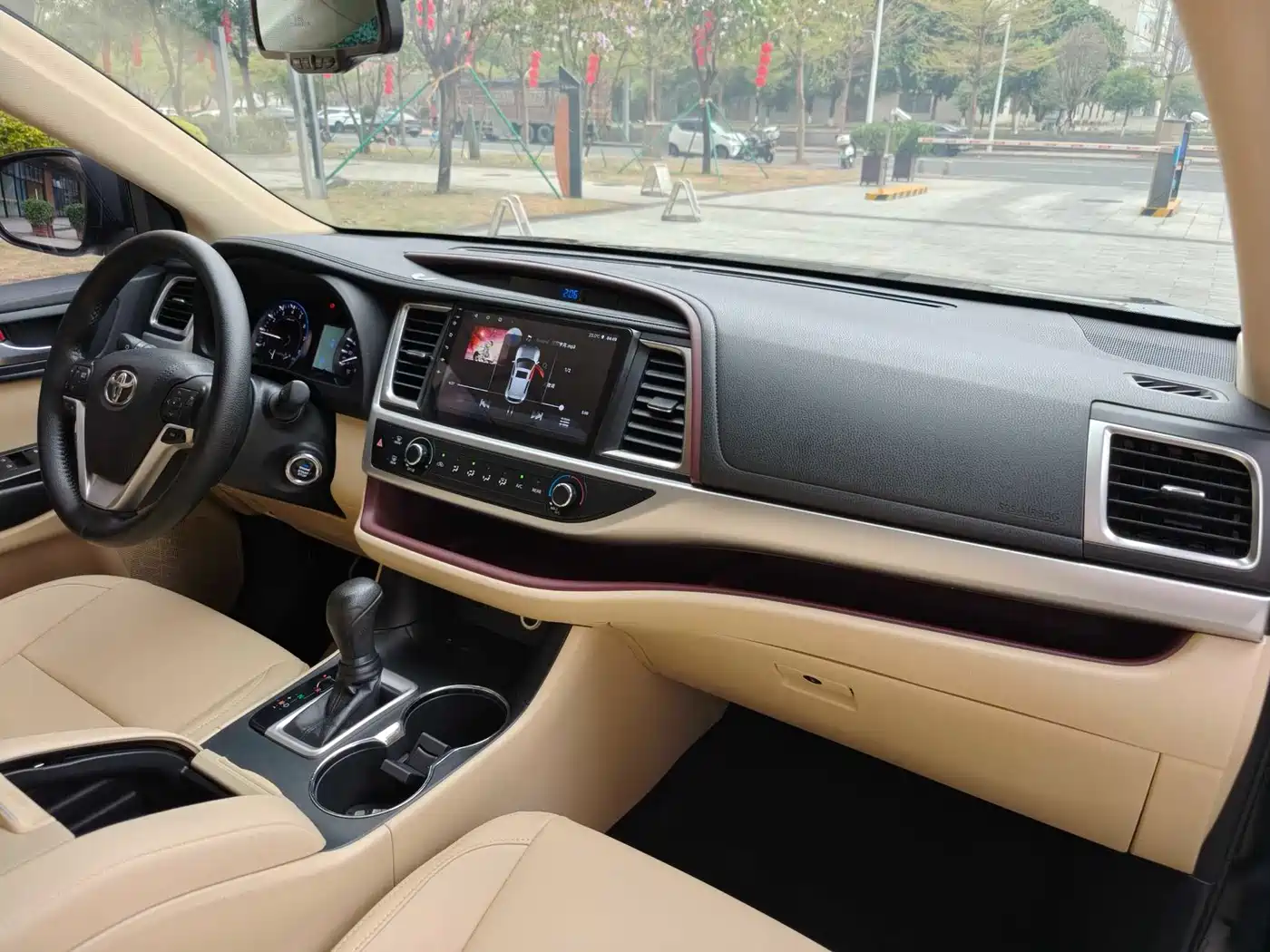 Toyota Highlander 2017 2.0T 2WD Elite 7-Seater фото 5