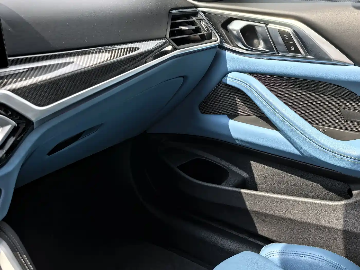 BMW M4 2024 BMW M4 Coupe Competition фото 9
