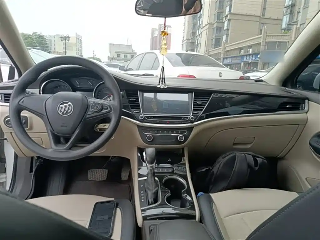 Buick Verano 2017 Sedan 15S Automatic Progressive фото 10