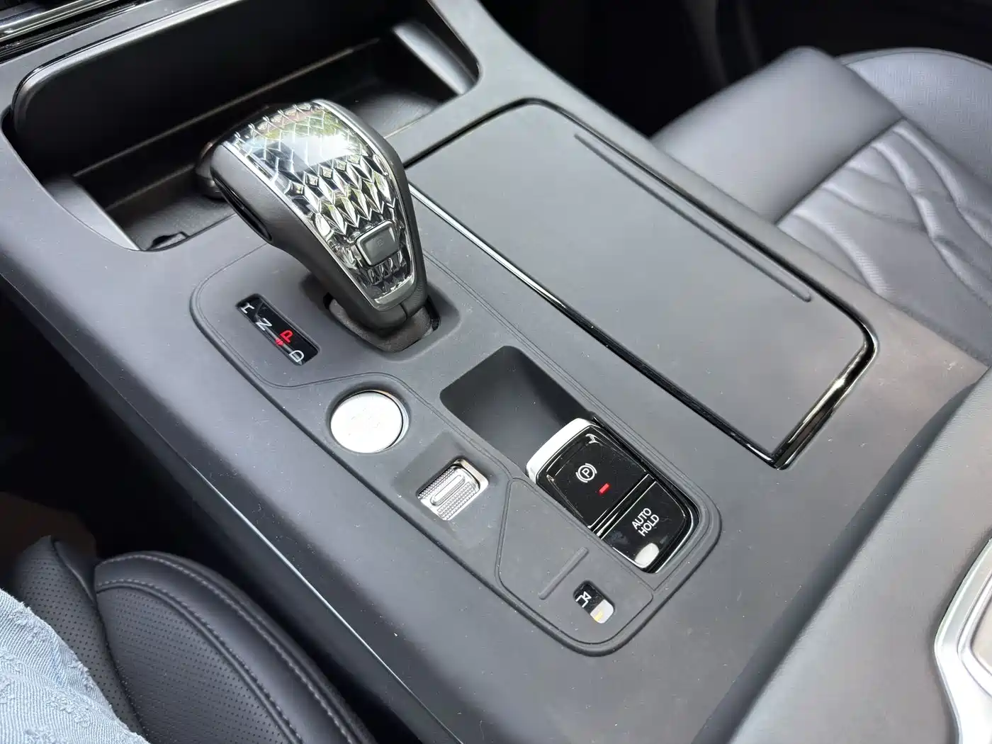 GAC Trumpchi Trumpchi M8 2024 Master Series 400T Premium Edition фото 16