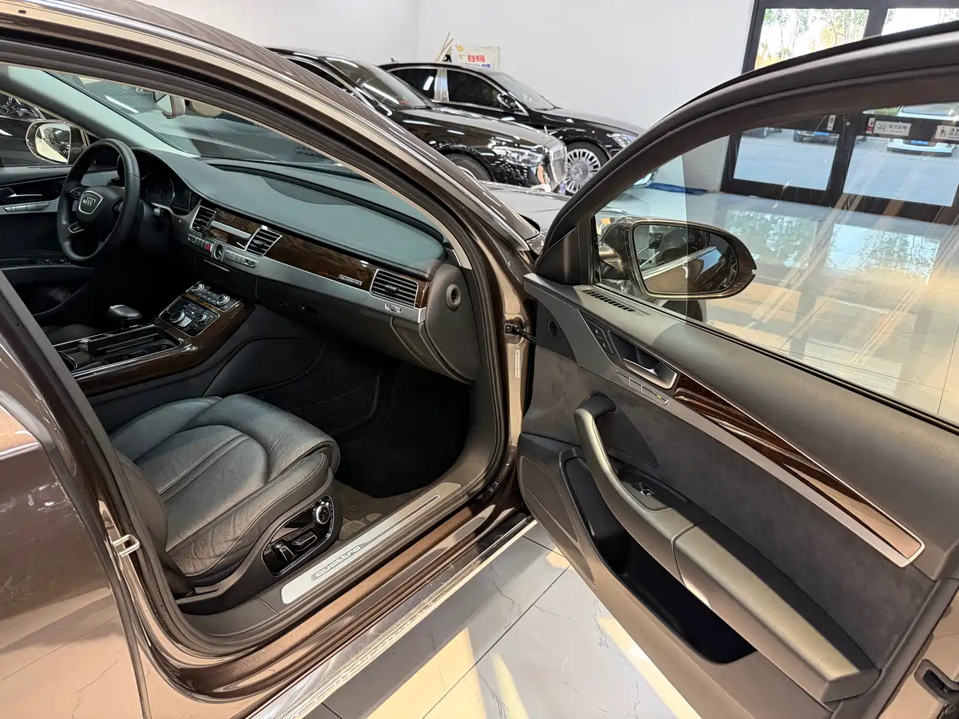 Audi A8 2016 A8L 45 TFSI quattro Comfort фото 26
