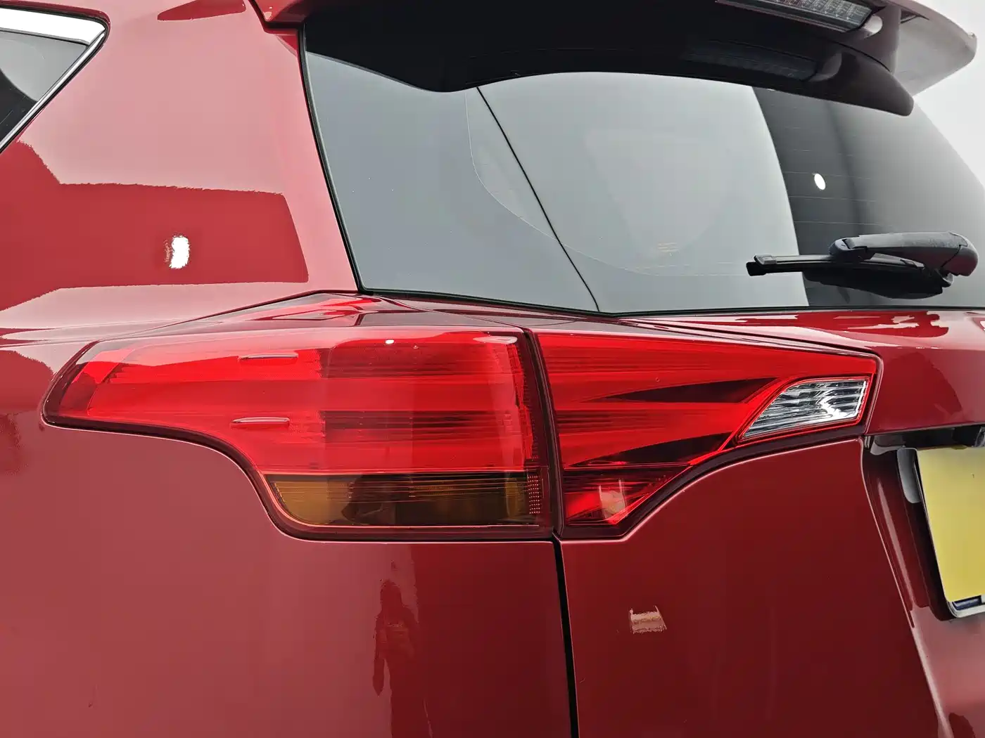 Toyota RAV4 Rongfang 2013 2.0L CVT 2WD Urban фото 5