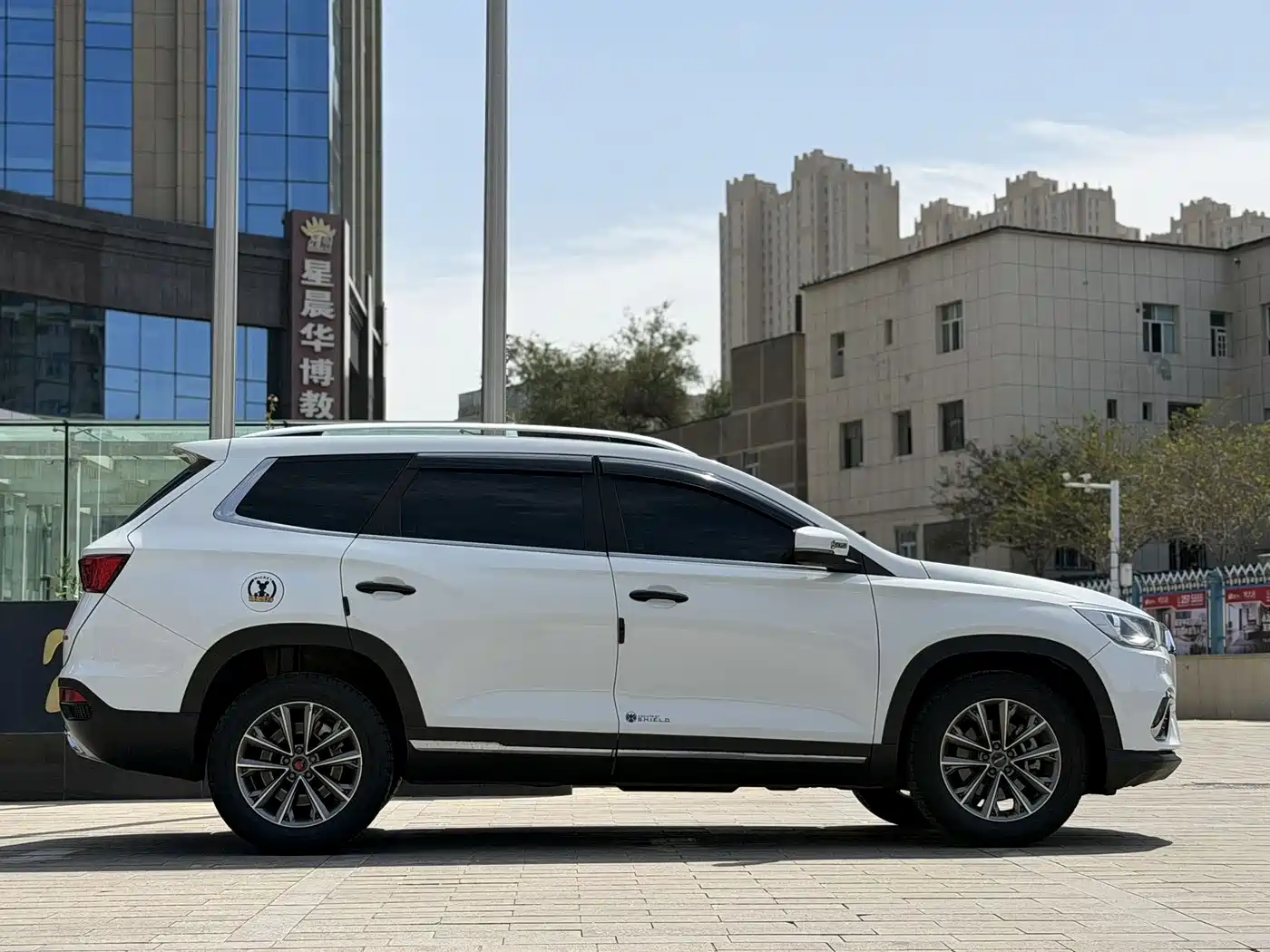 Jetour X90 2019 2019 1.5T Auto Joy 5-seater China V