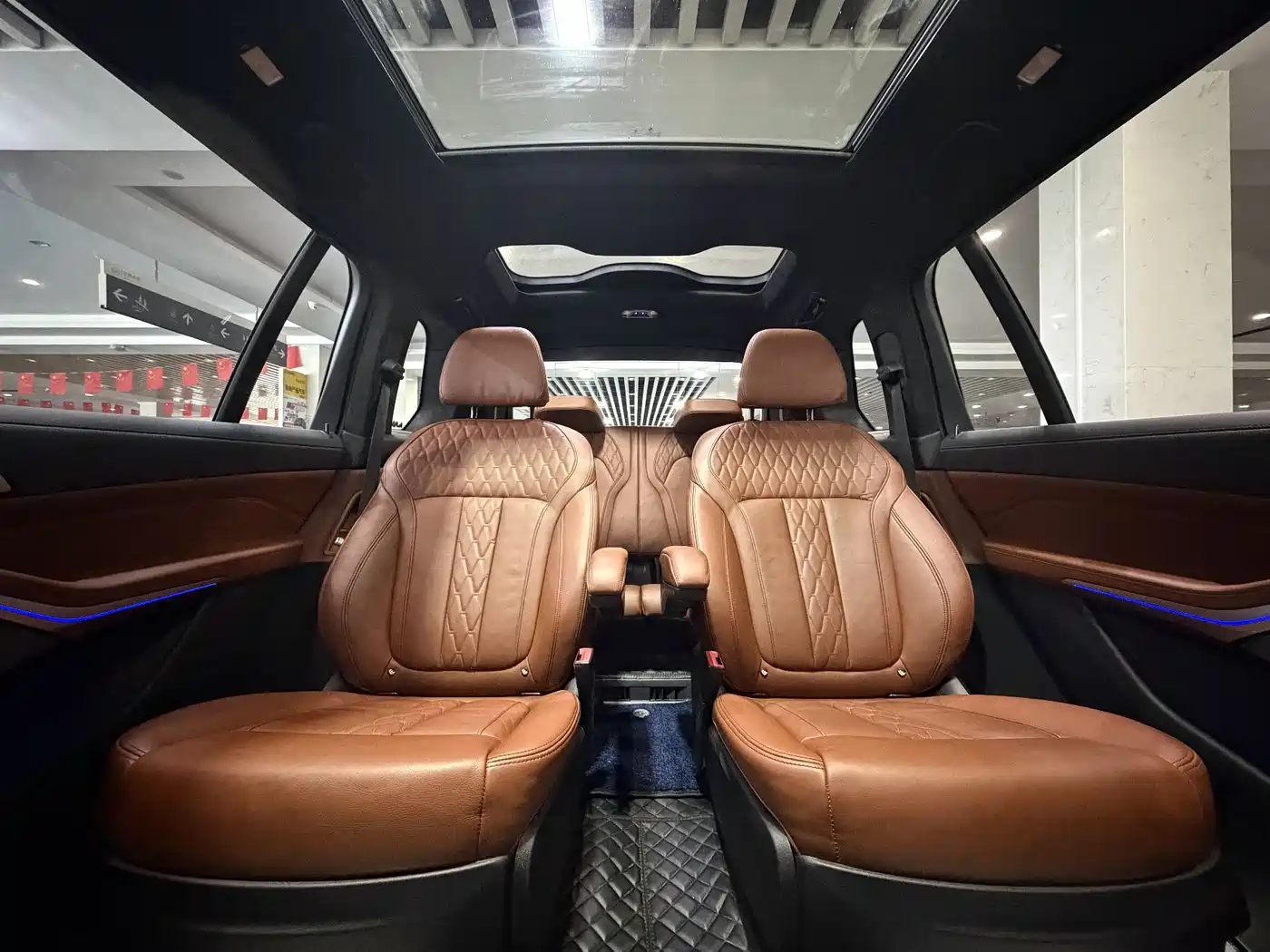 BMW X7 2020 xDrive40i Premium M Sport Package фото 31