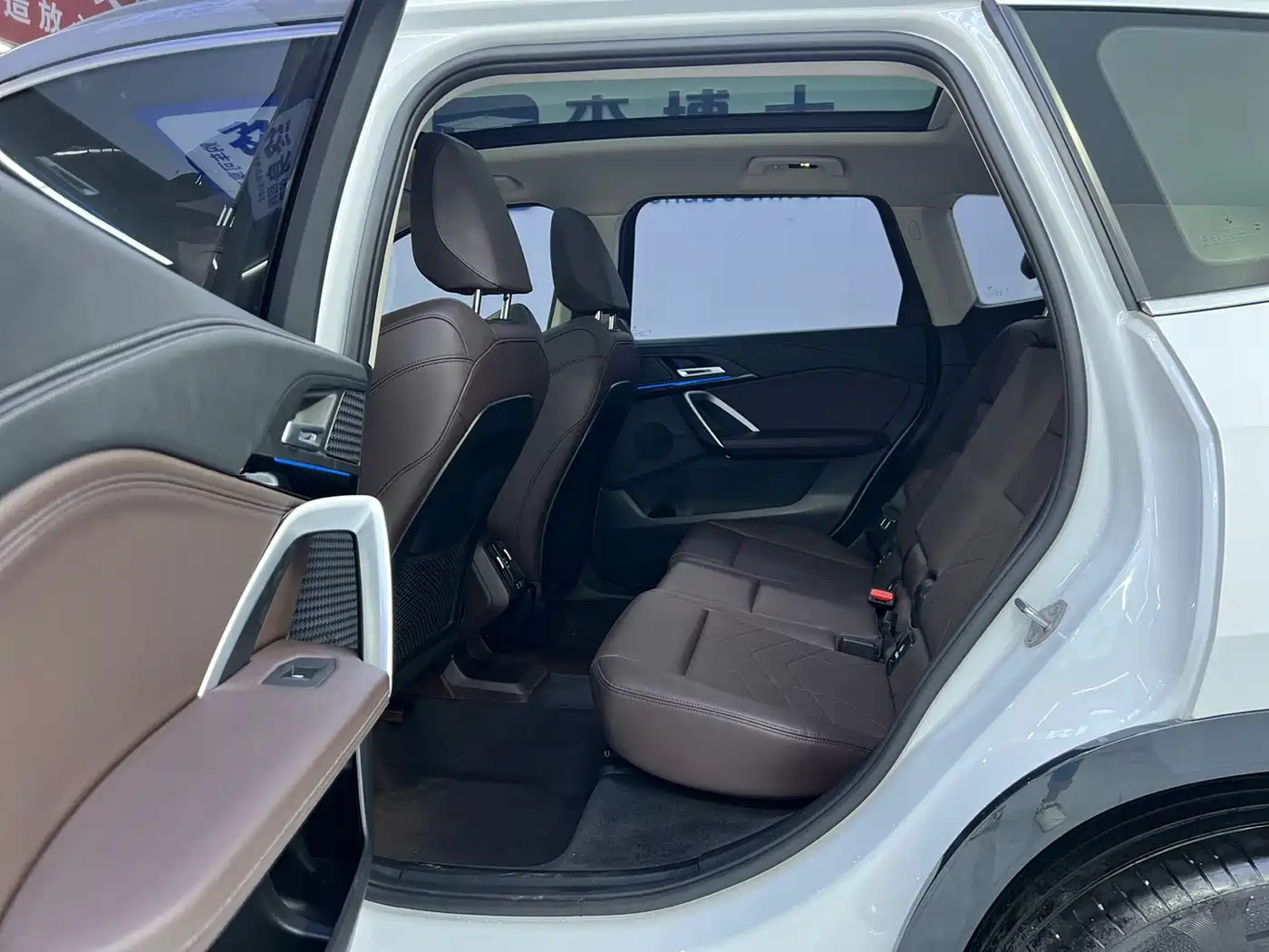 BMW X1 2023 sDrive20Li X Design Package фото 13