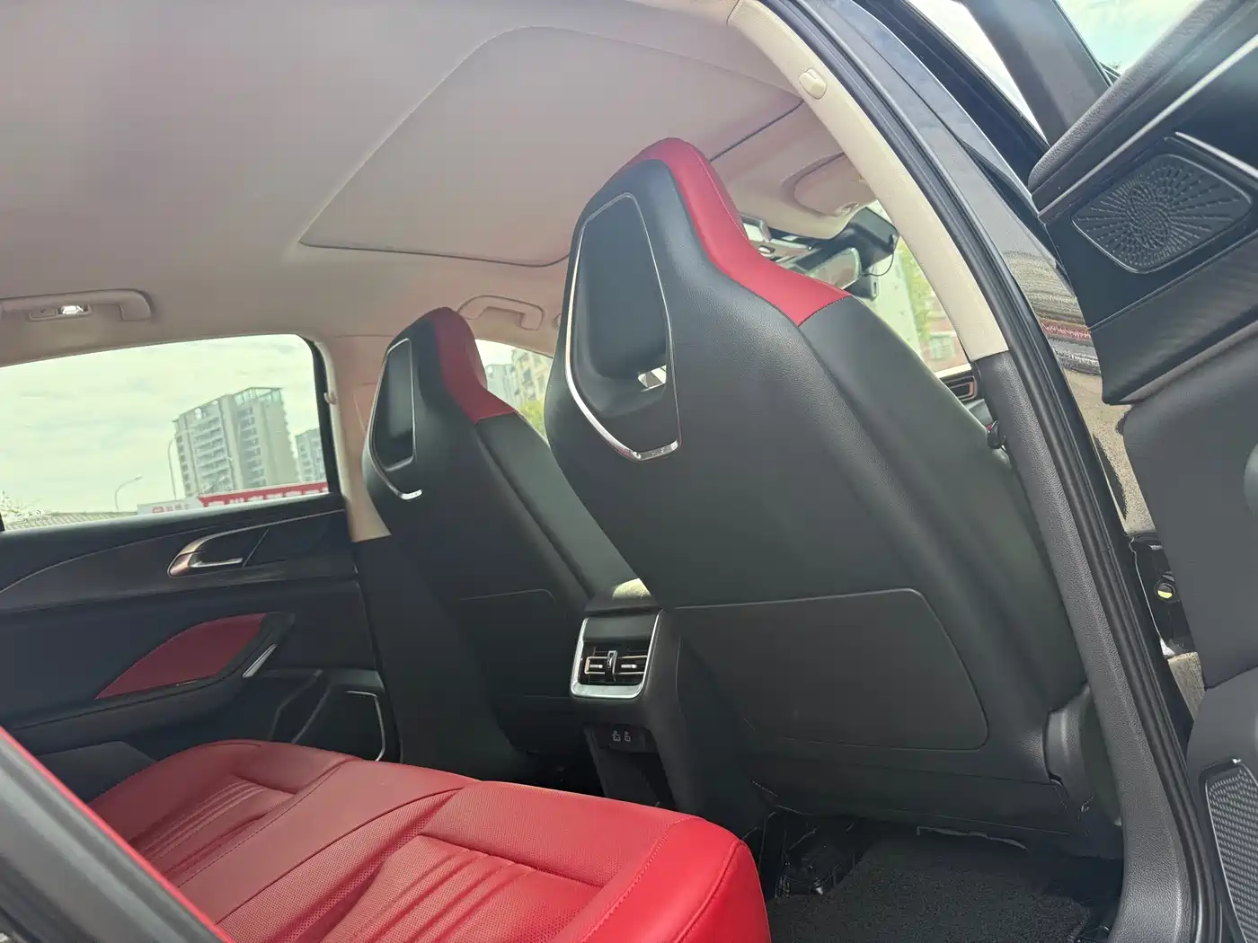 Hongqi H6 2023 2.0T Premium Edition фото 15