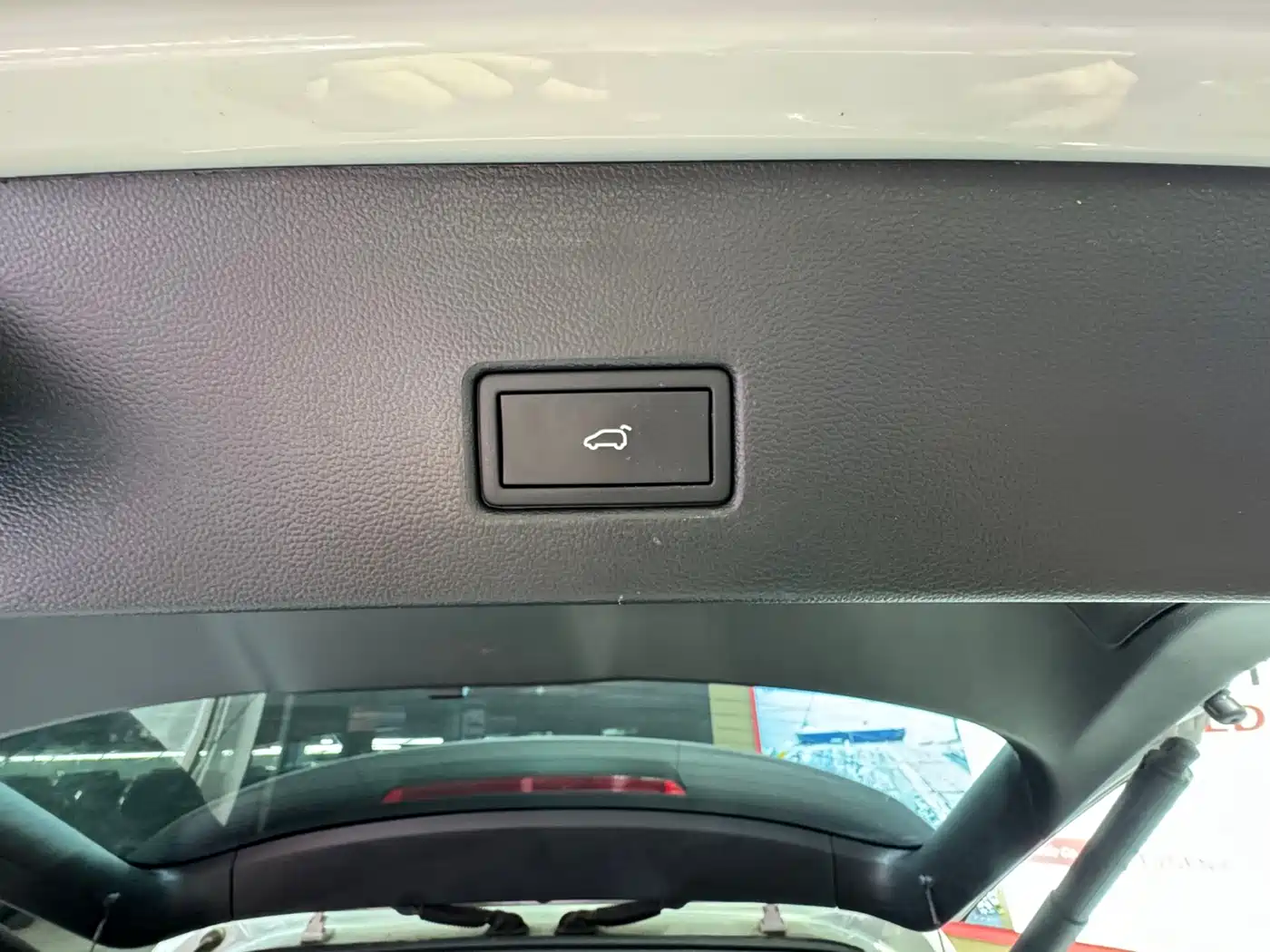 Volkswagen T-ROC 2022 280TSI DSG 2WD Comfort PLUS фото 19