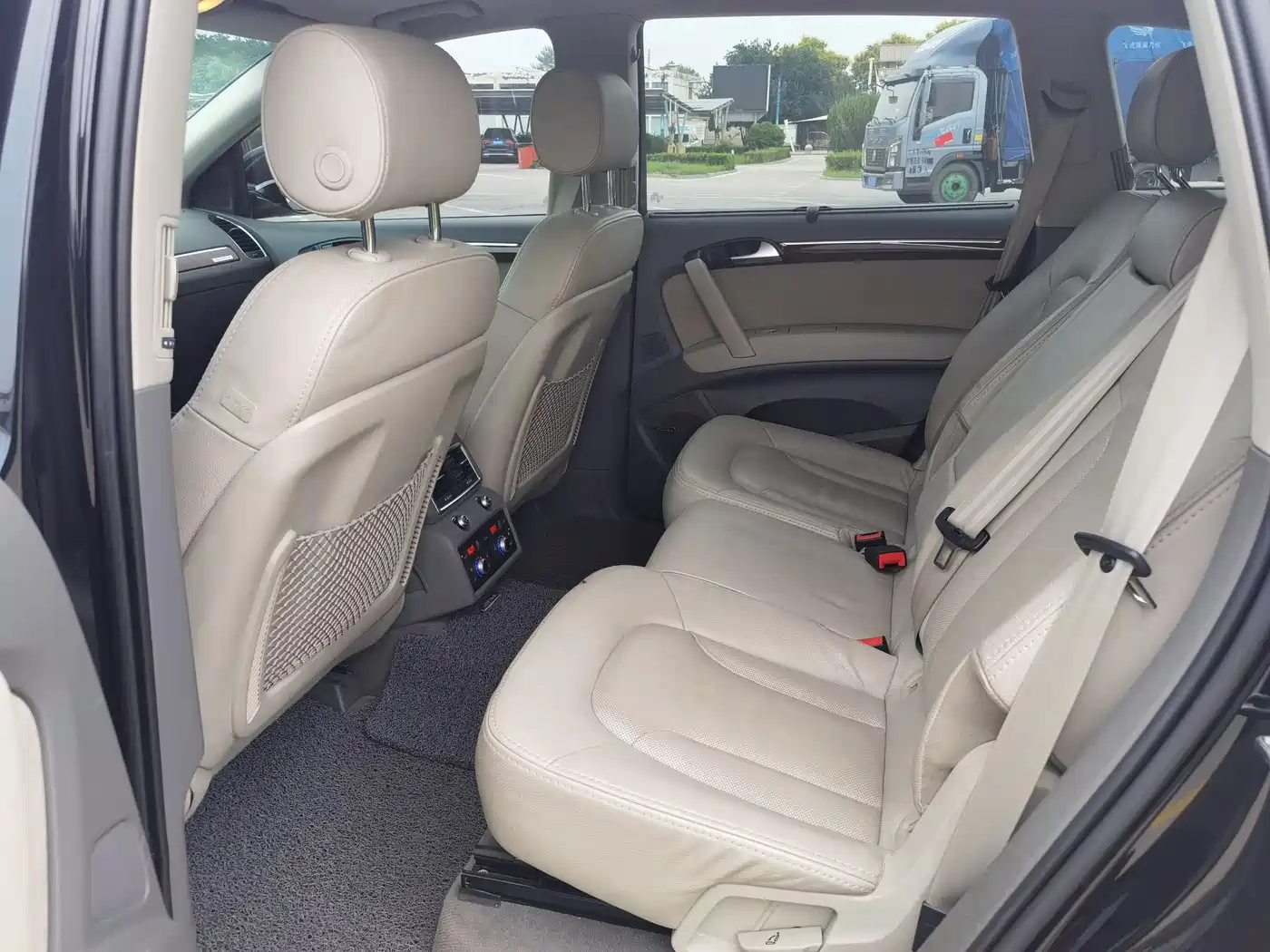 Audi Q7 2012 2012 3.0 TFSI Comfort (200kW)