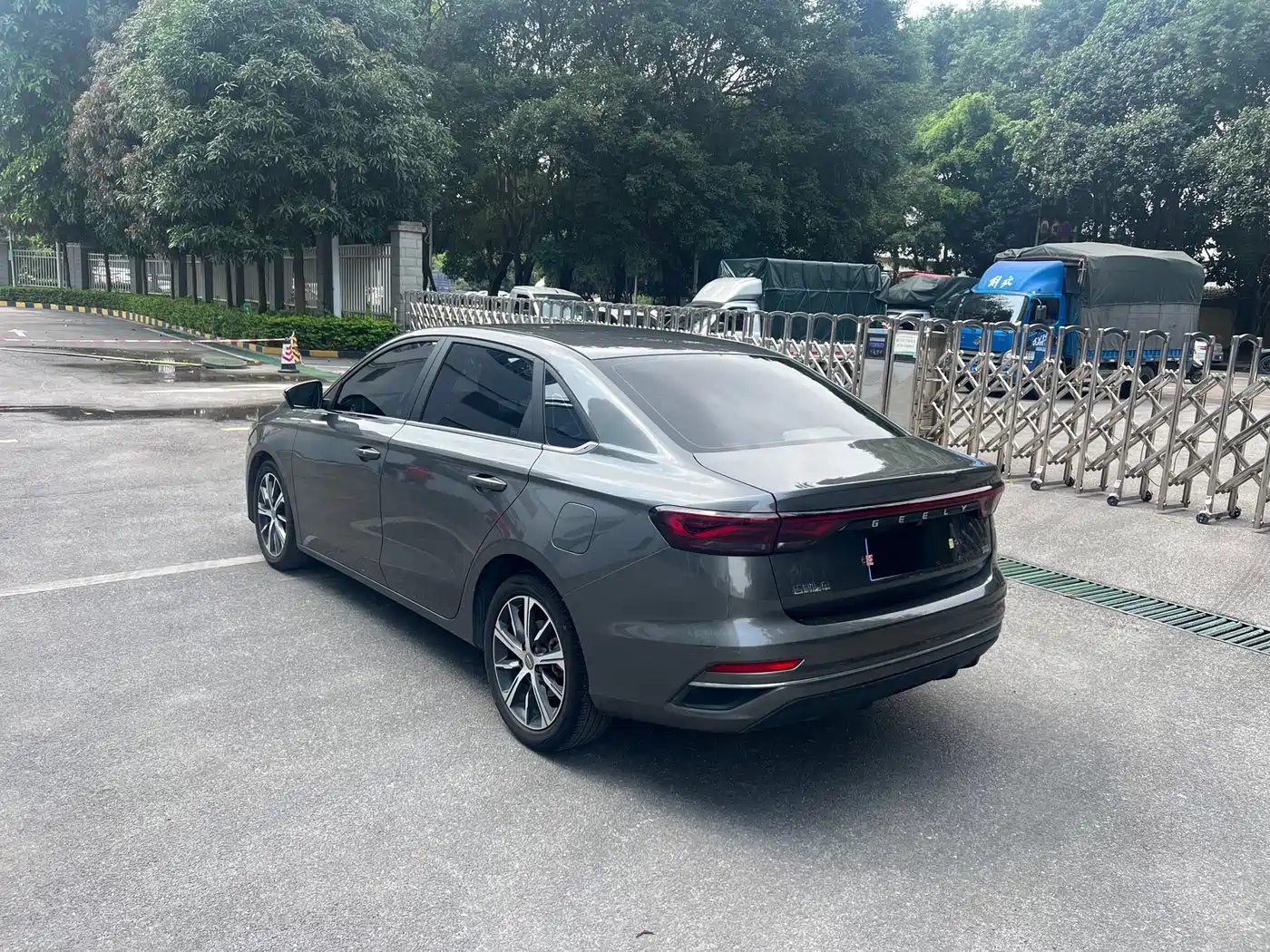 GEELY AUTOMOBILE EMGRAND