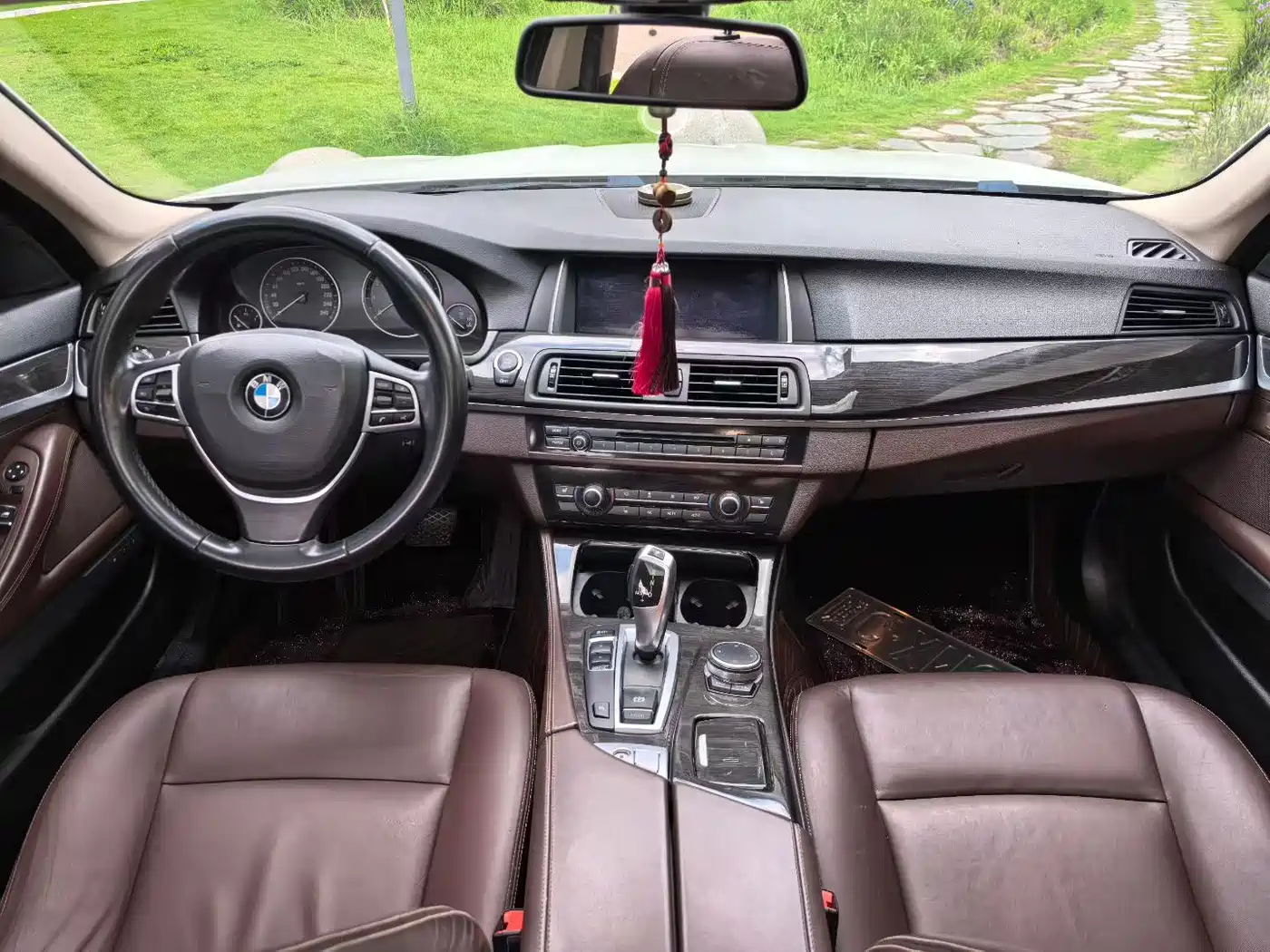 BMW 5 Series 2014 525Li Luxury Design Package фото 5