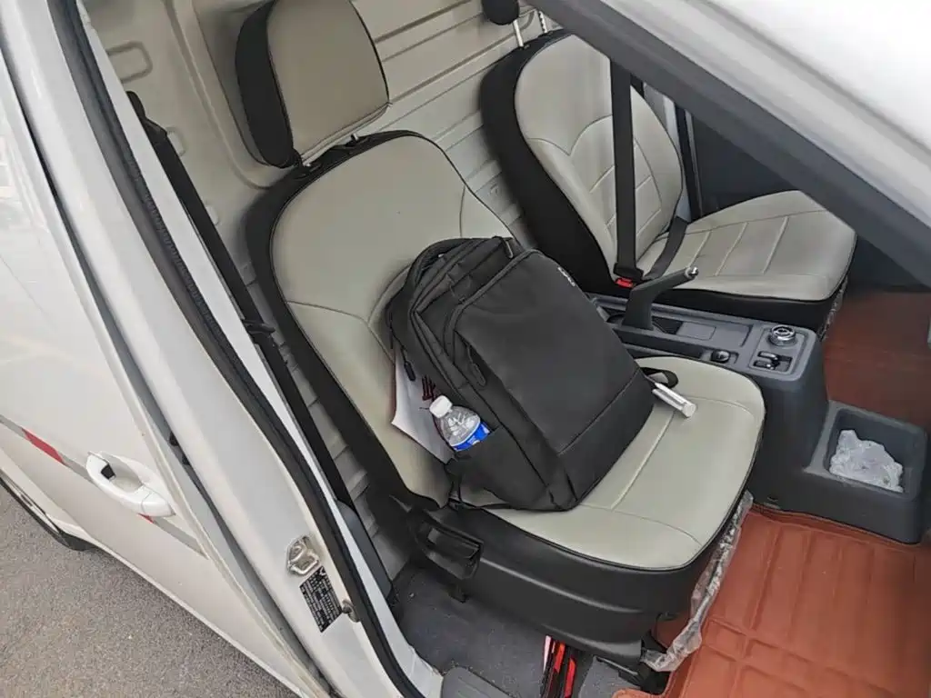 Wuling Motors Wuling Yangguang 2025 2024 300km Comfort Enclosed Van 60kW