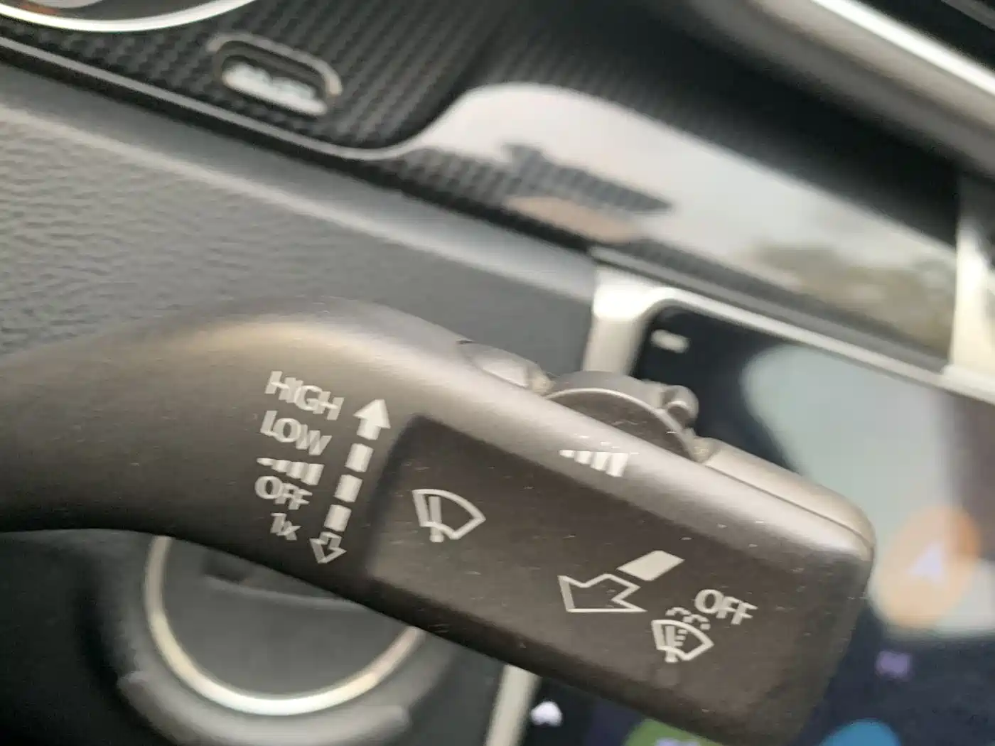 Volkswagen Magotan 2015 Facelift 1.8TSI Luxury фото 15