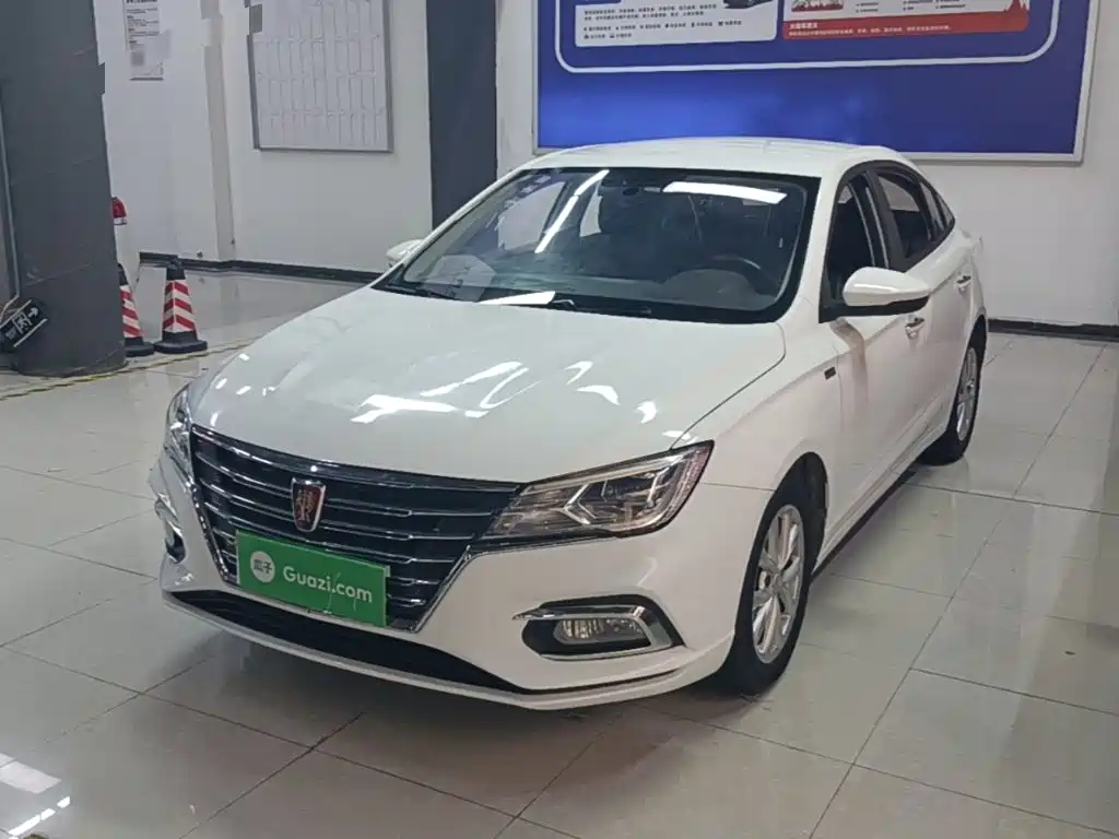 Фото 2 - Roewe i5
