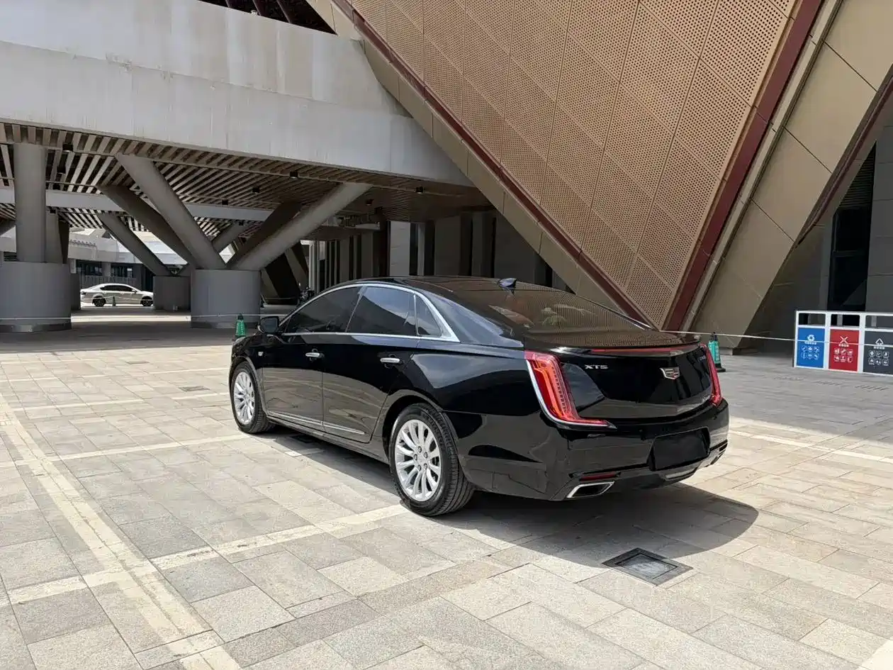 Cadillac XTS 2019 2018 28T Technology