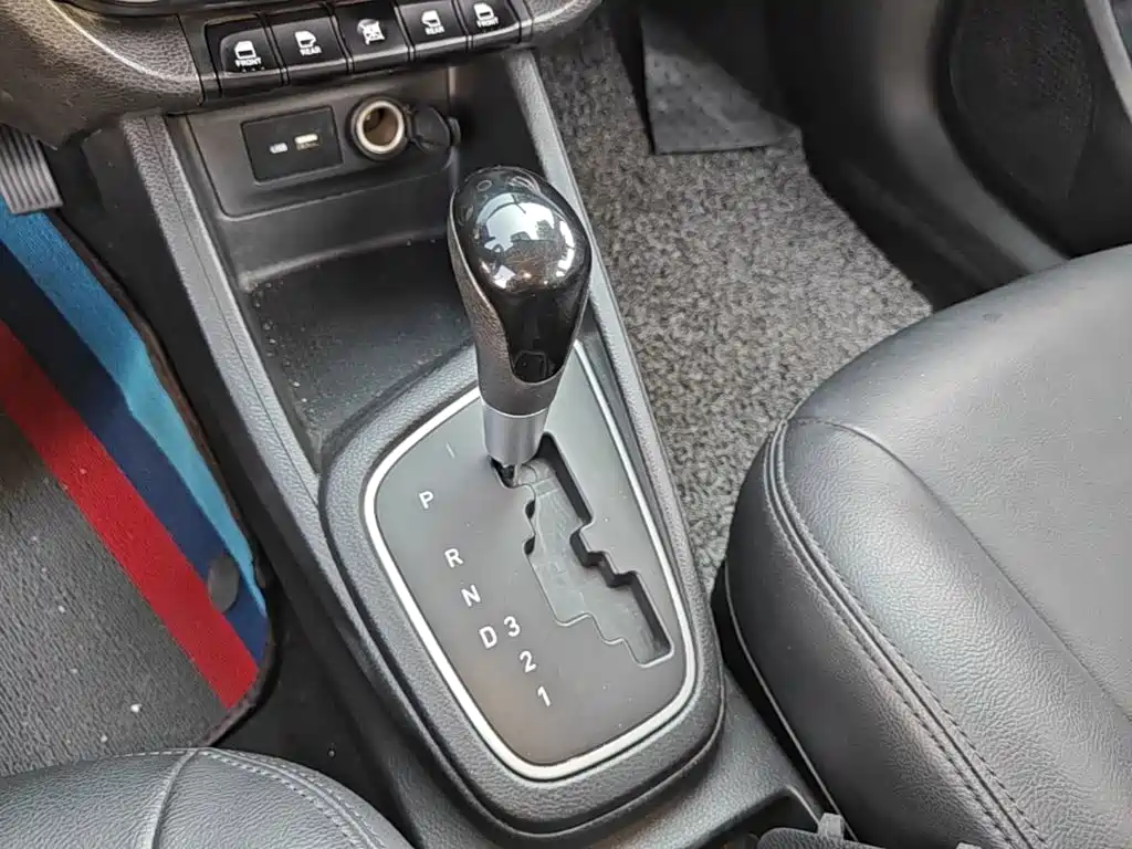 Photo 14 - Hyundai Verna
