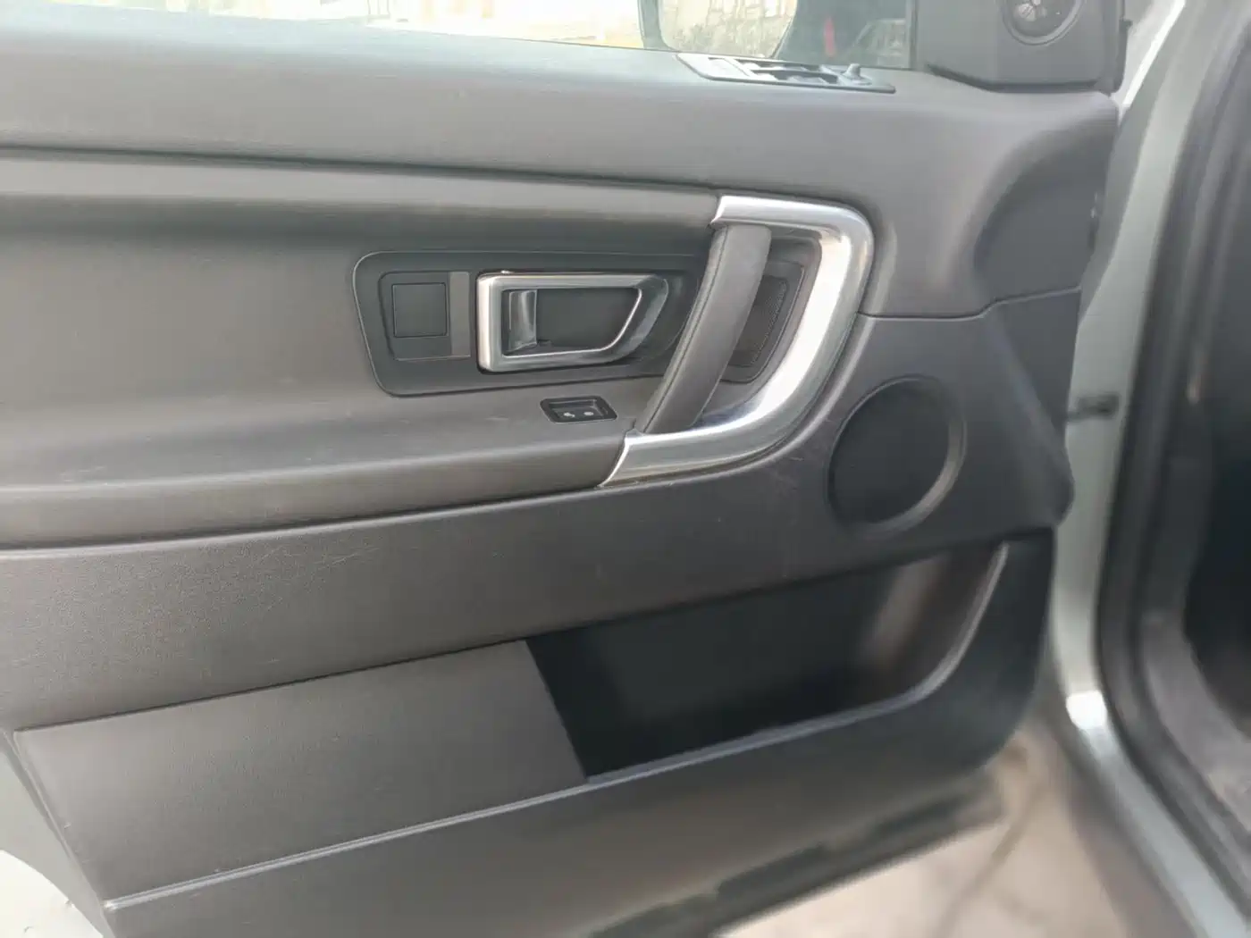 Land Rover Discovery Sport 2019 240PS SE Edition China V фото 3