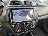 Photo 13 - Hyundai Verna