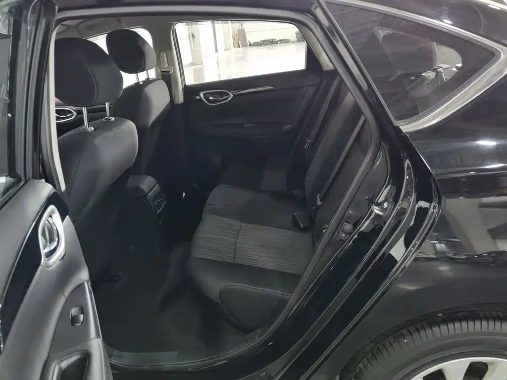 Nissan SYLPHY, миниатюра 15