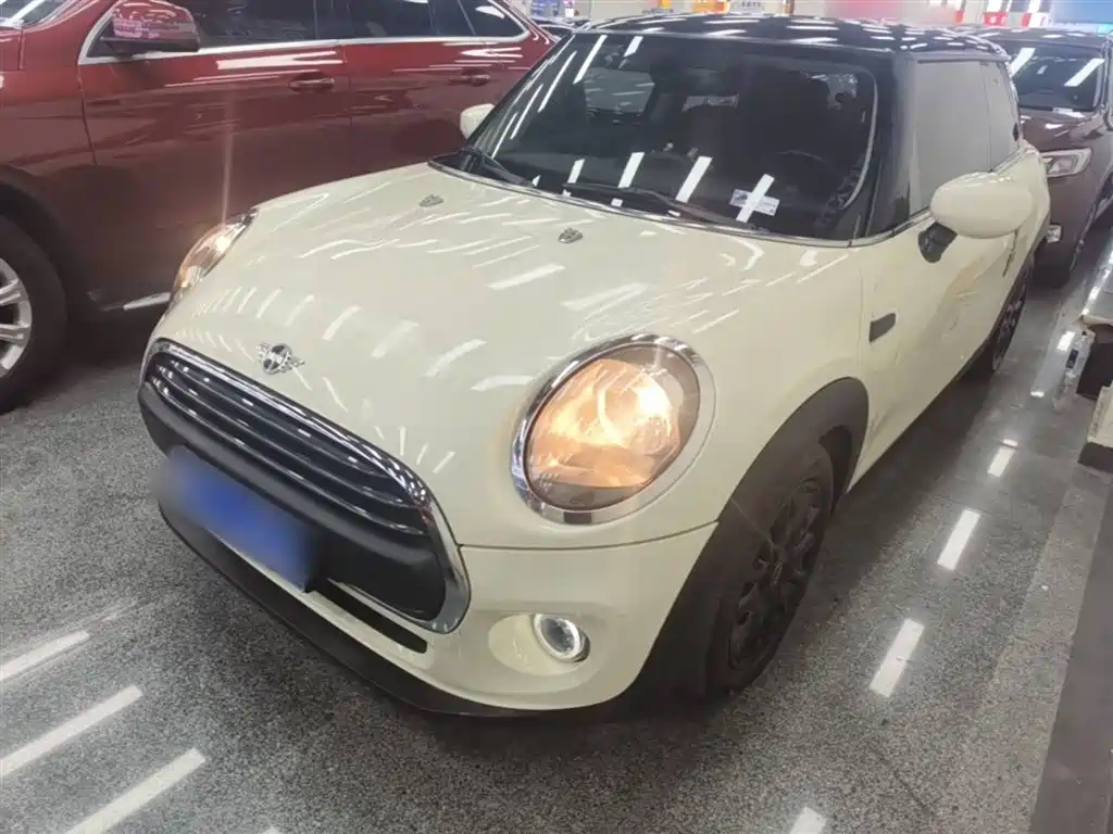MINI MINI 2019 Model 1.5T ONE PLUS
