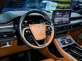 Photo 14 - Lincoln Aviator