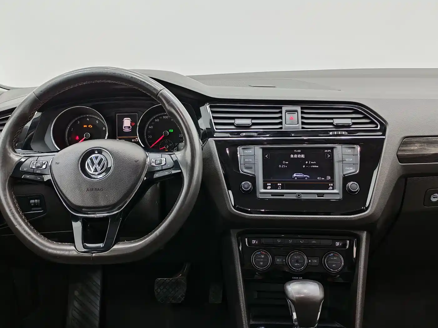 Volkswagen Tiguan L 2017 330TSI Automatic 2WD Comfort Edition фото 11