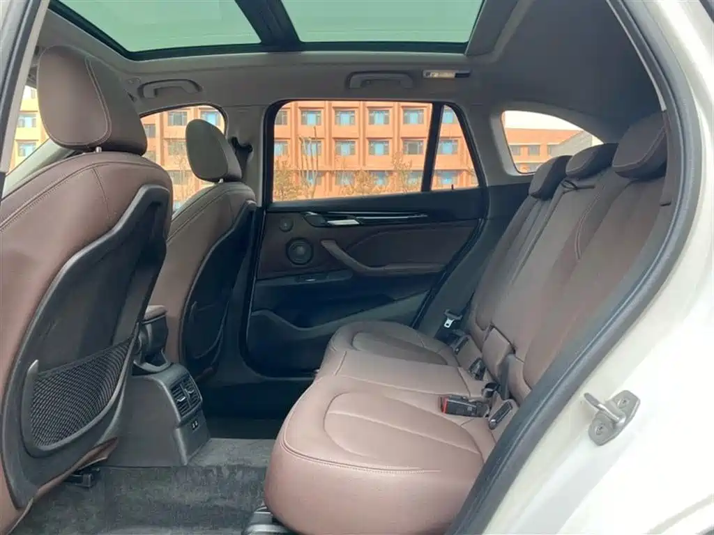 BMW X1 2021 Facelift sDrive25Li Leading фото 7