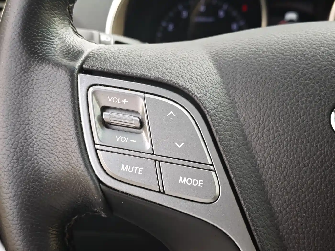 Hyundai Santa Fe 2017 2.0T Automatic 4WD Intelligent 7-Seater фото 19