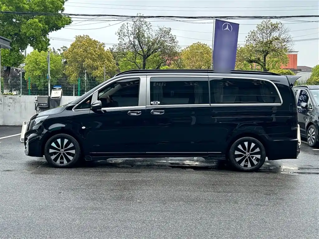 Mercedes-Benz Vito 2021 2.0T Business Edition 7-seater фото 10